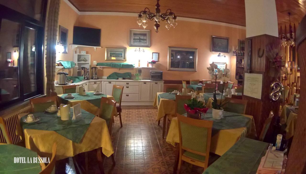 Hotel La Bussola Padenghe sul Garda Exterior foto
