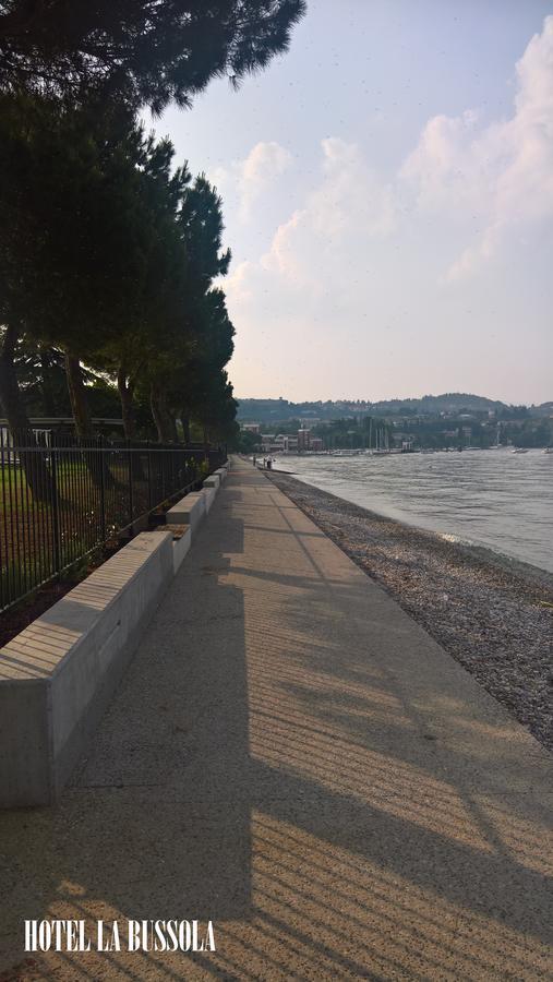 Hotel La Bussola Padenghe sul Garda Exterior foto